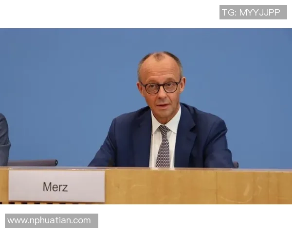 足球巨星公开发声强烈谴责乌克兰局势引发国际社会广泛关注