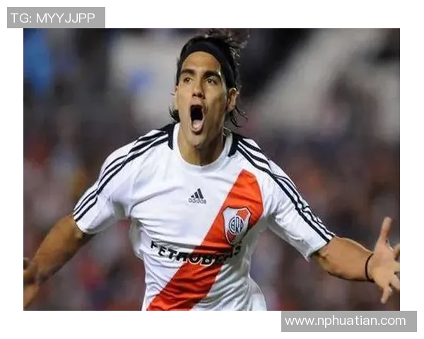 世界著名足球球星经典外号英语大全集锦与趣味解析